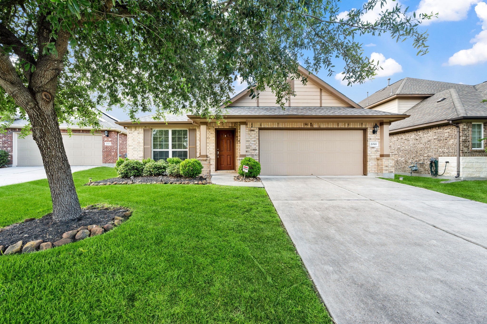21519 Boix Manor Lane Property Photo