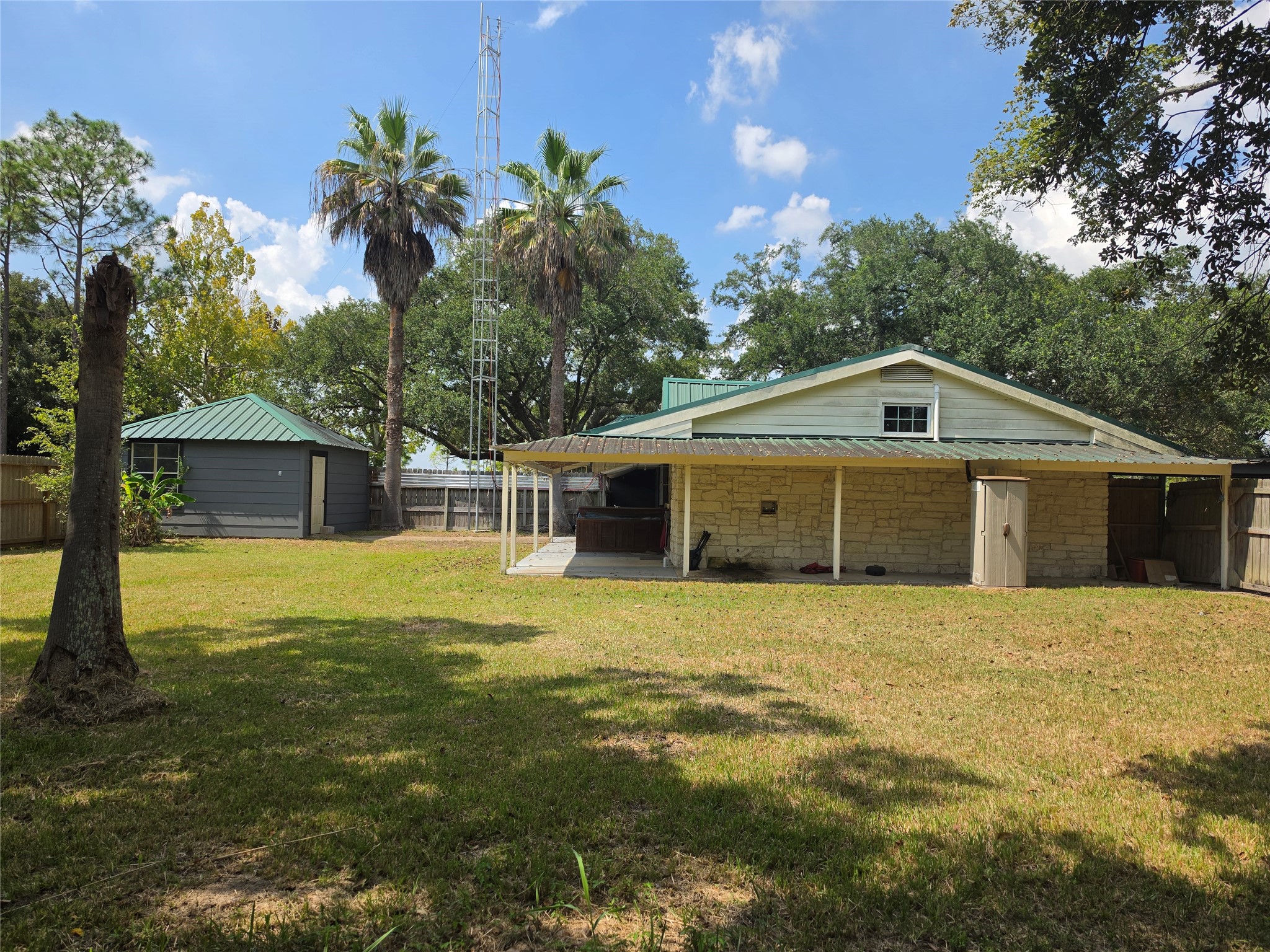 8435 Peters Road Property Photo 18