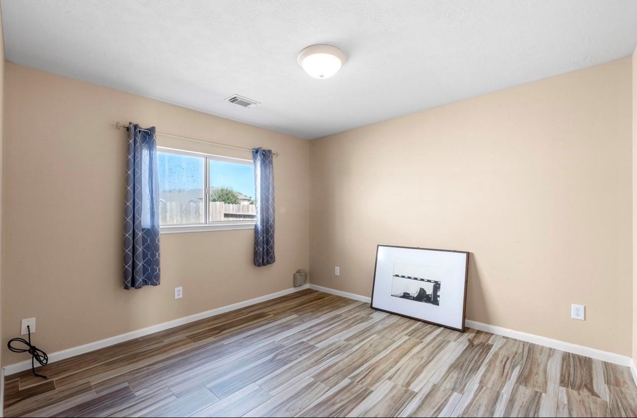 19202 Sunny Leaf Lane Property Photo 27