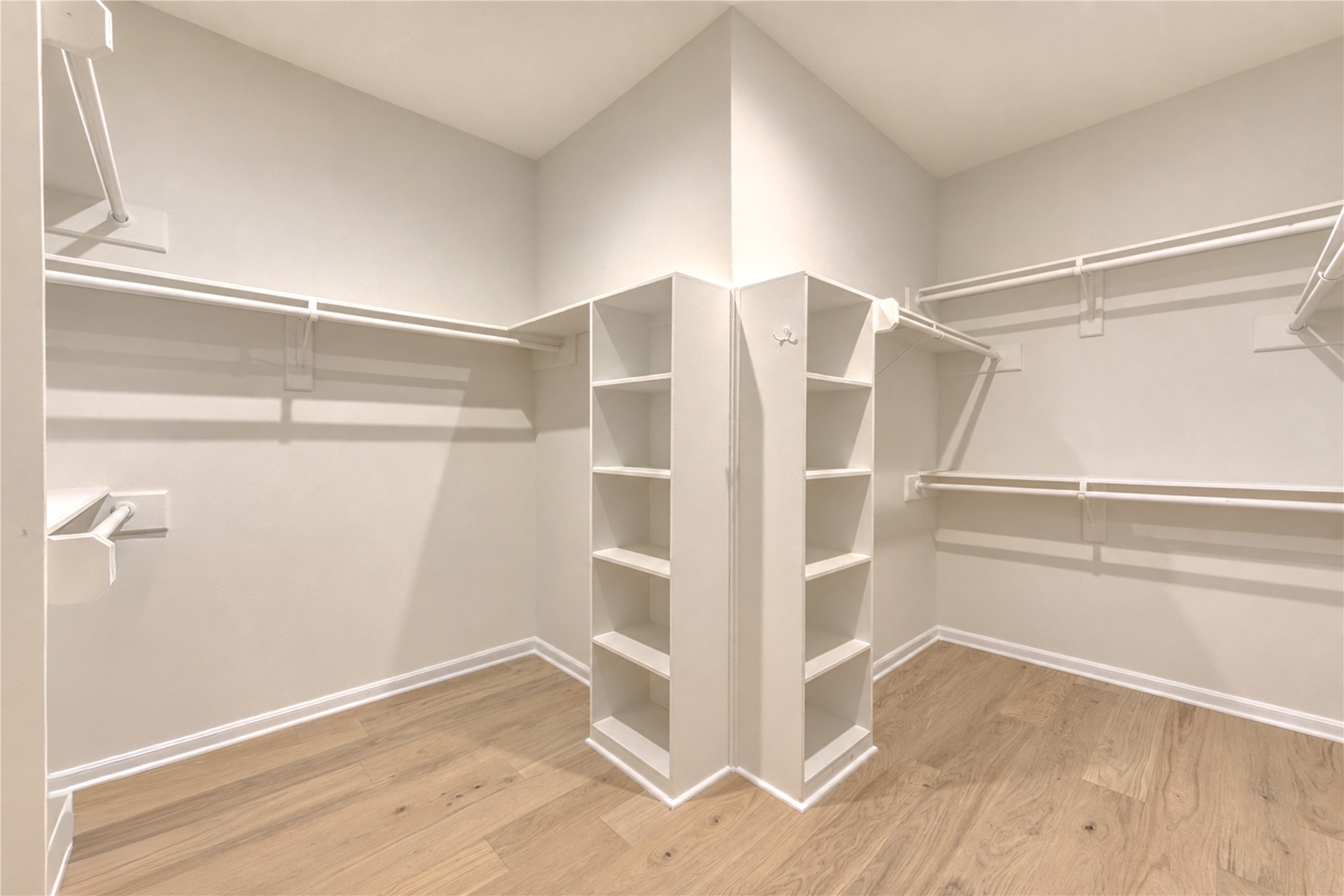 20610 Castle Bend Drive Property Photo 24