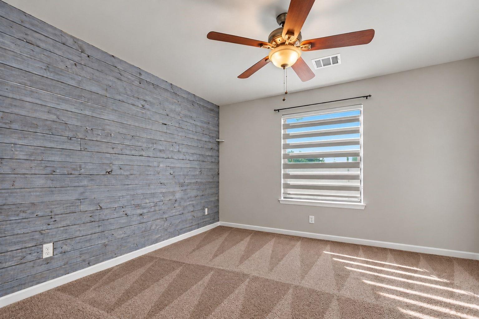 1154 W 10th Street Property Photo 22