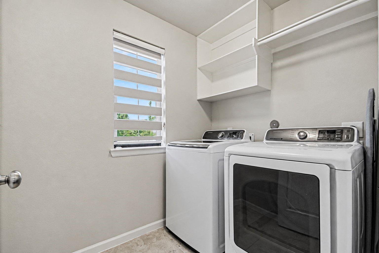 1154 W 10th Street Property Photo 26
