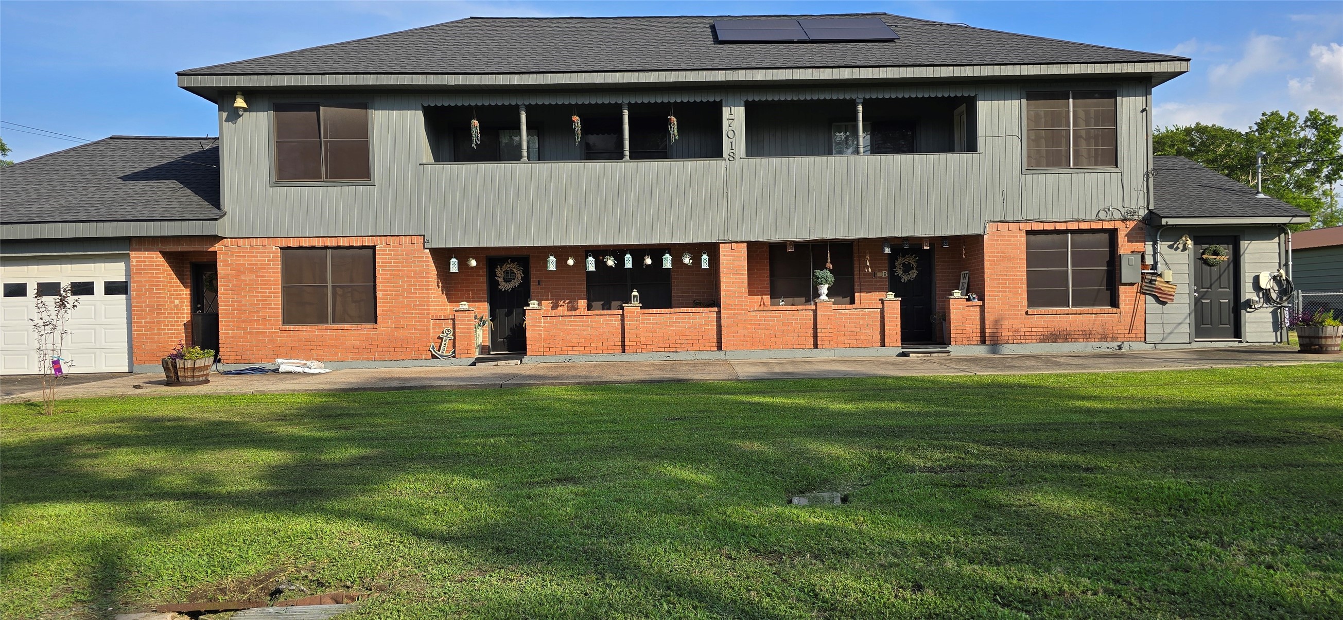 17018 Water Oak Drive Property Photo 1