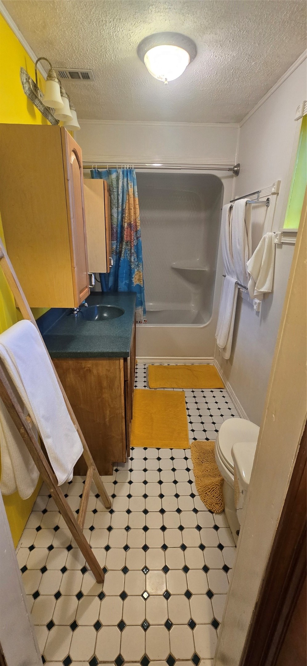 17018 Water Oak Drive Property Photo 20