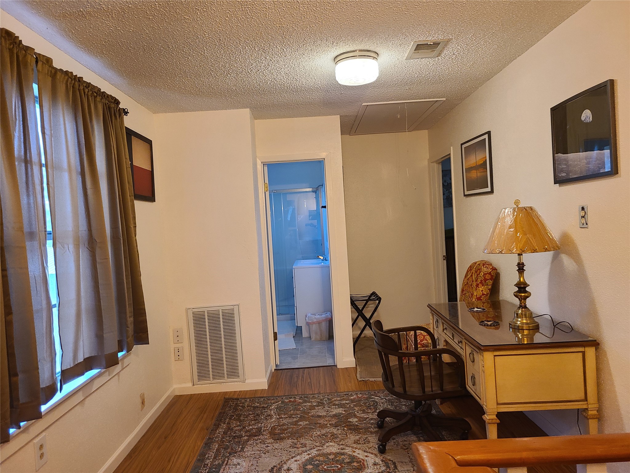 17018 Water Oak Drive Property Photo 25