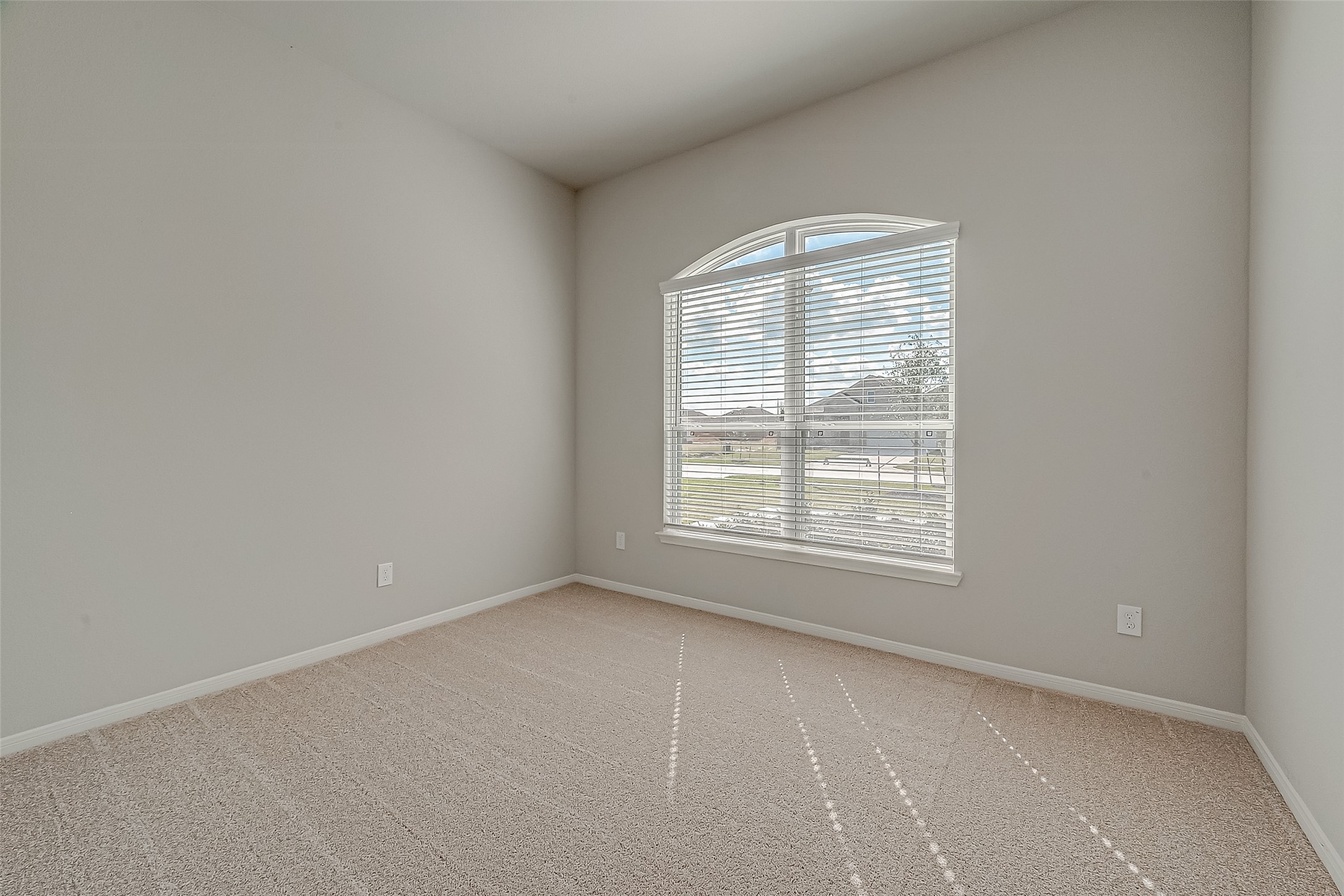 2212 Port Jackson Property Photo 23