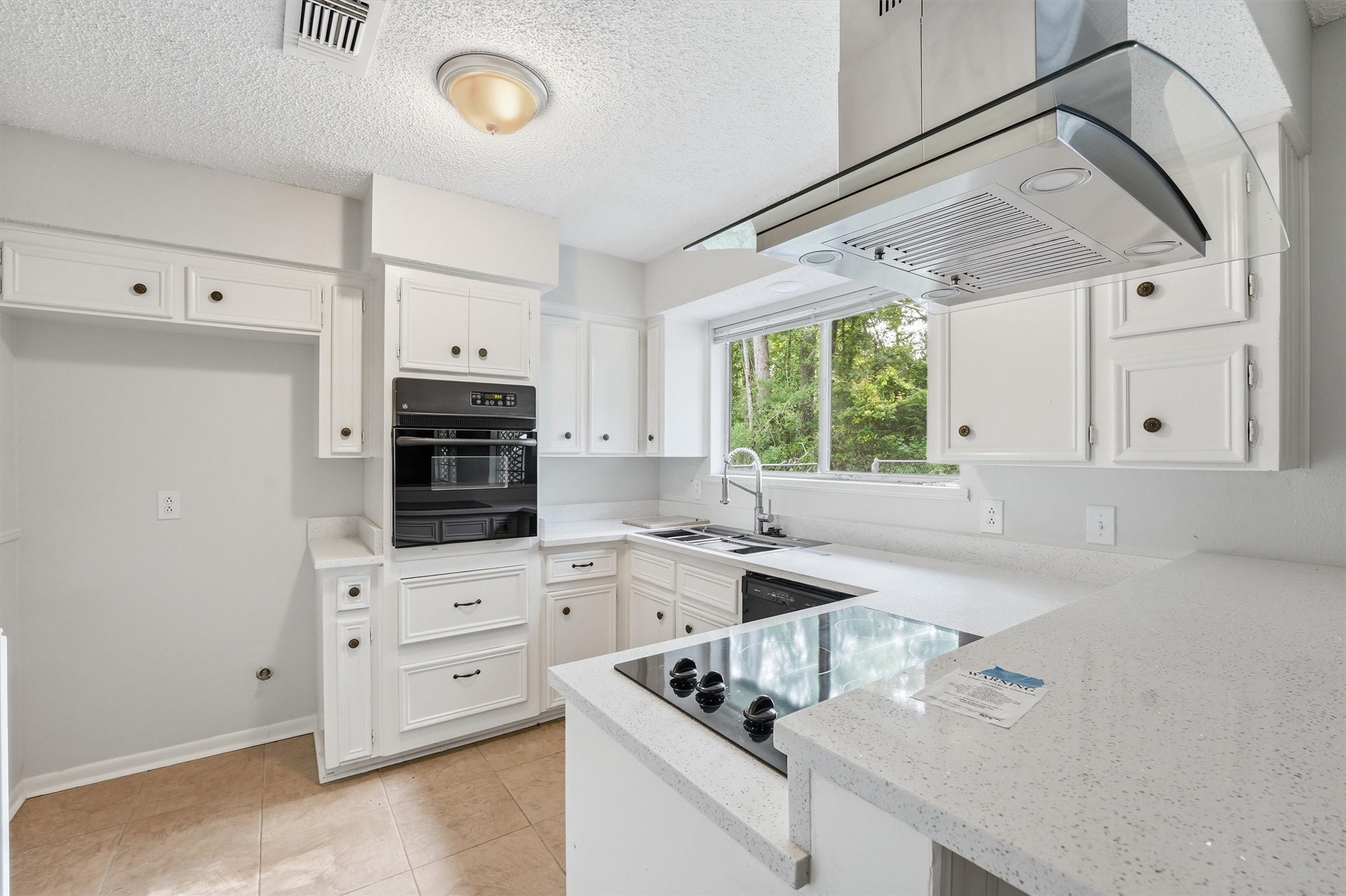 430 Eastwood Drive Property Photo 11