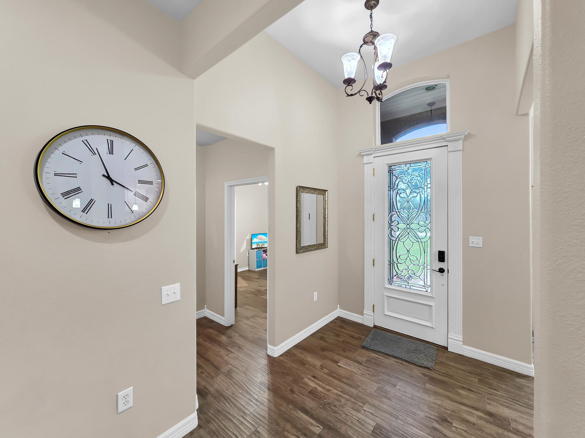 520 Meadow Lane Property Photo 8