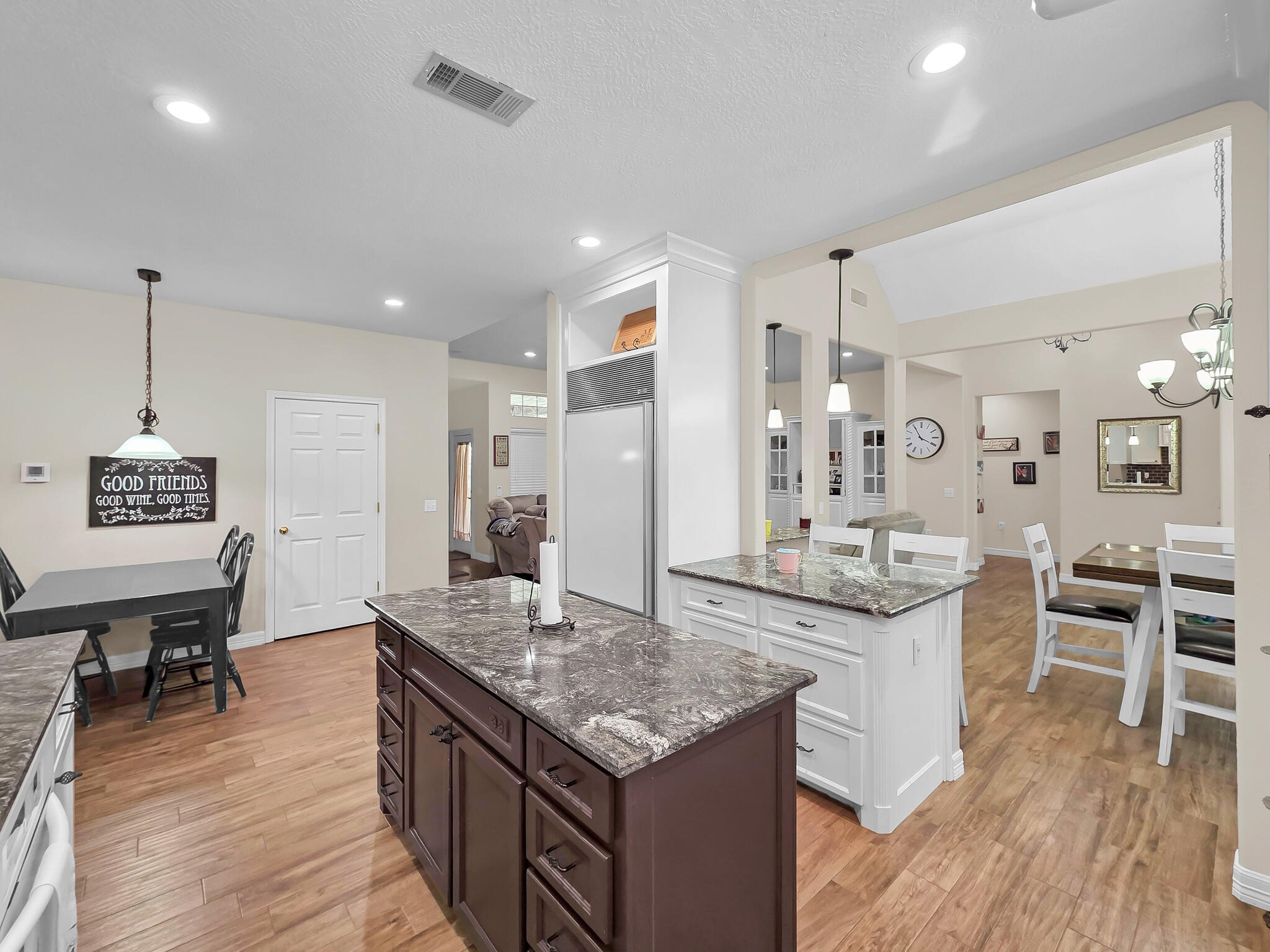 520 Meadow Lane Property Photo 10