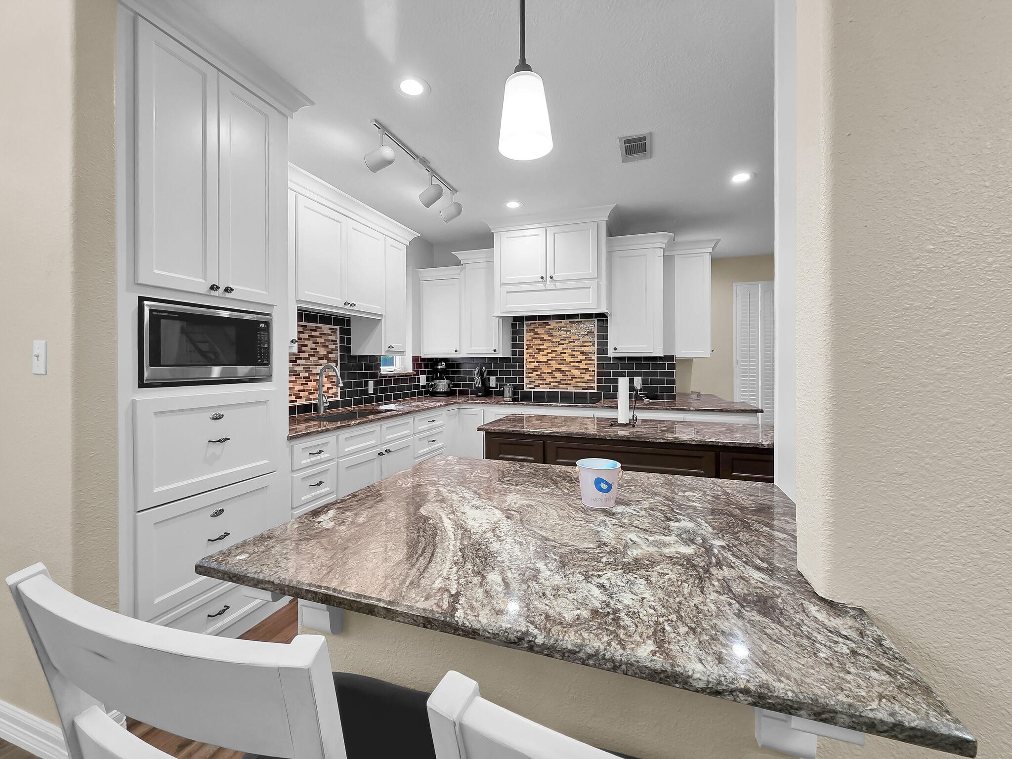520 Meadow Lane Property Photo 13