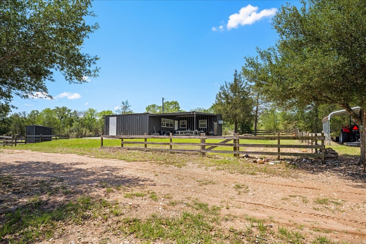 2516 Klimek Road Property Photo 15