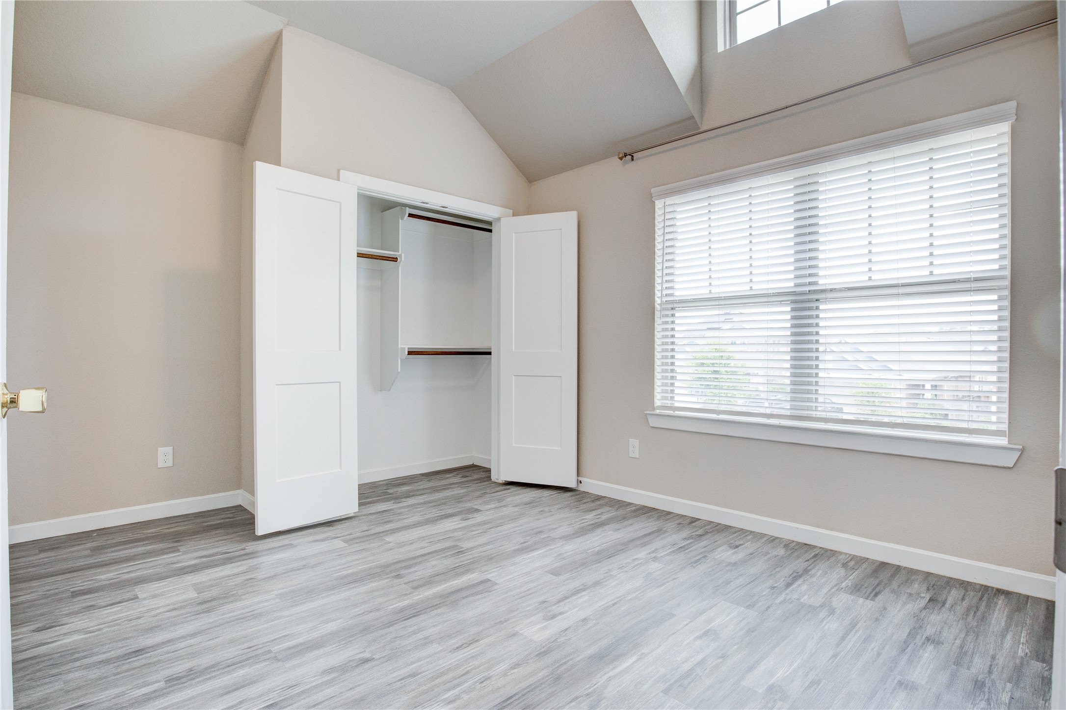 3114 Auburn Colony Court Property Photo 6