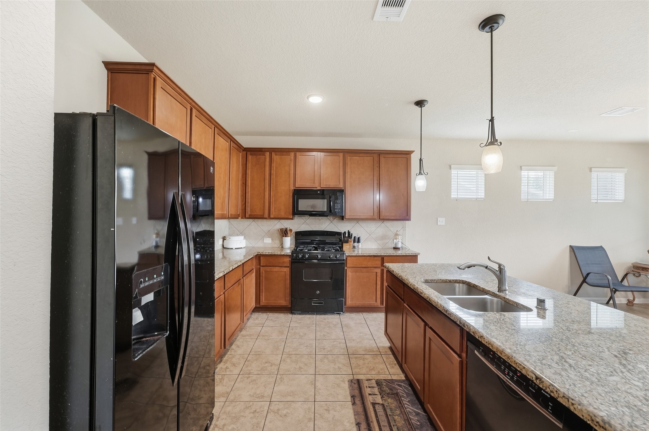 619 Yoke Drive Property Photo 15