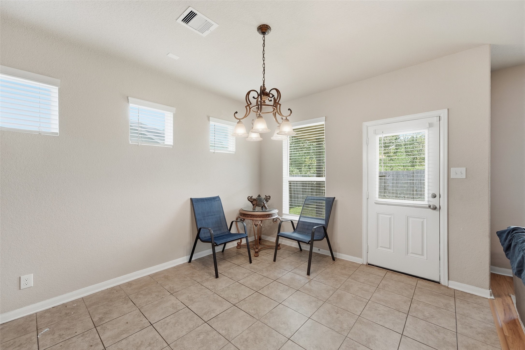 619 Yoke Drive Property Photo 17