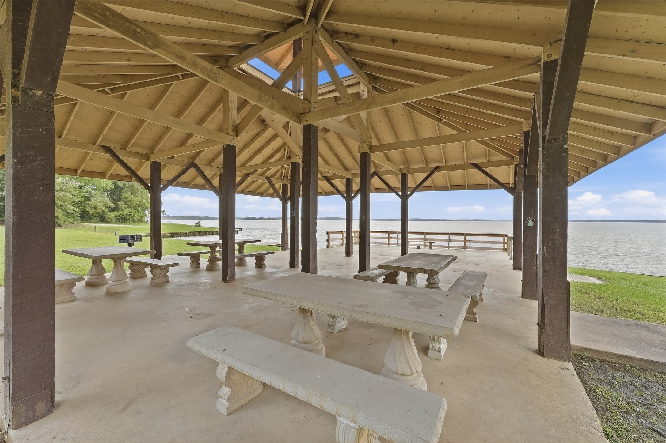 619 Yoke Drive Property Photo 41