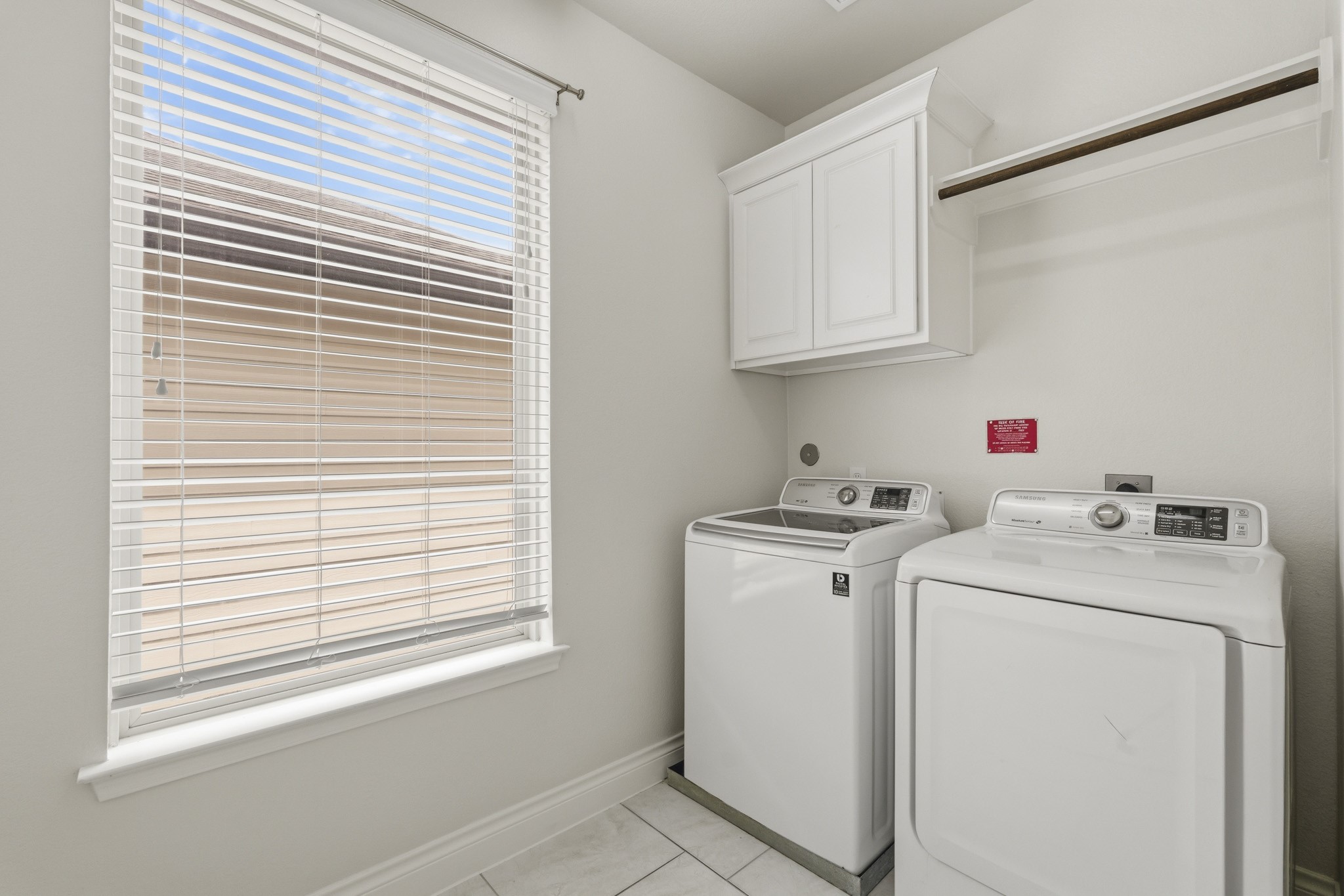 9527 Scanlan Heights Lane Property Photo 32