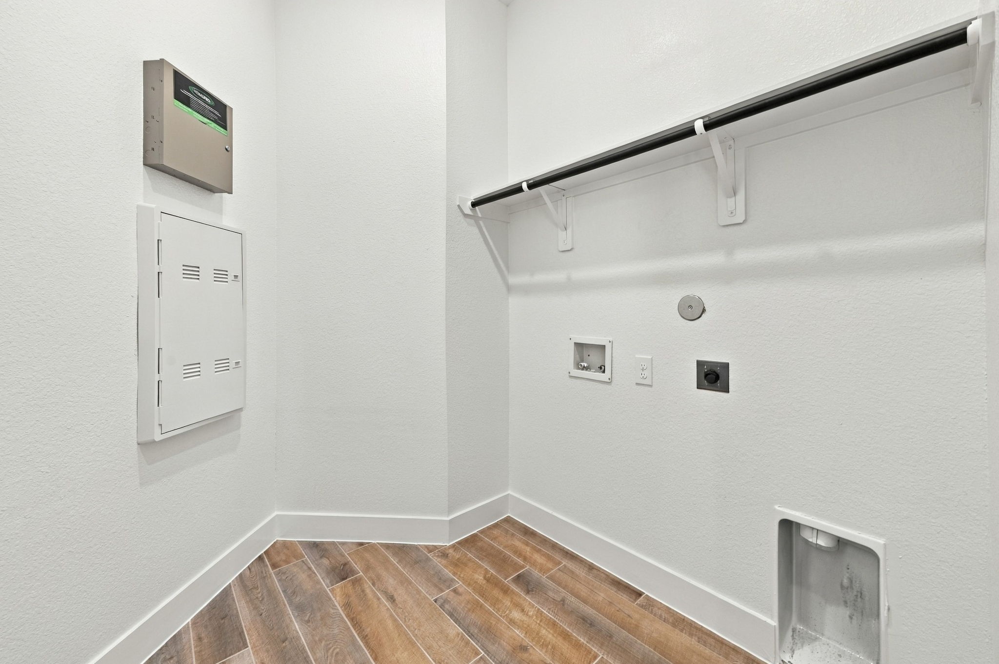 701 Green Ash Way Property Photo 22