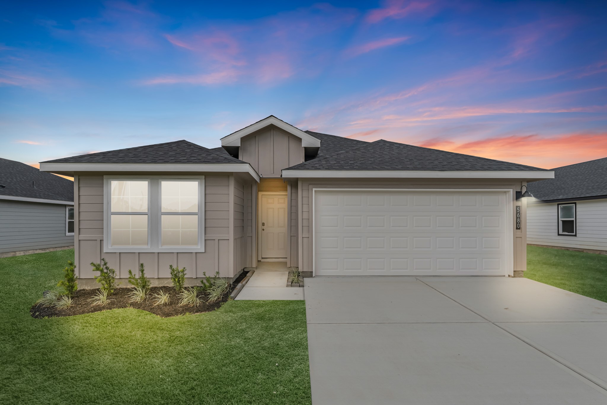 5680 Spoonbill Property Photo 1