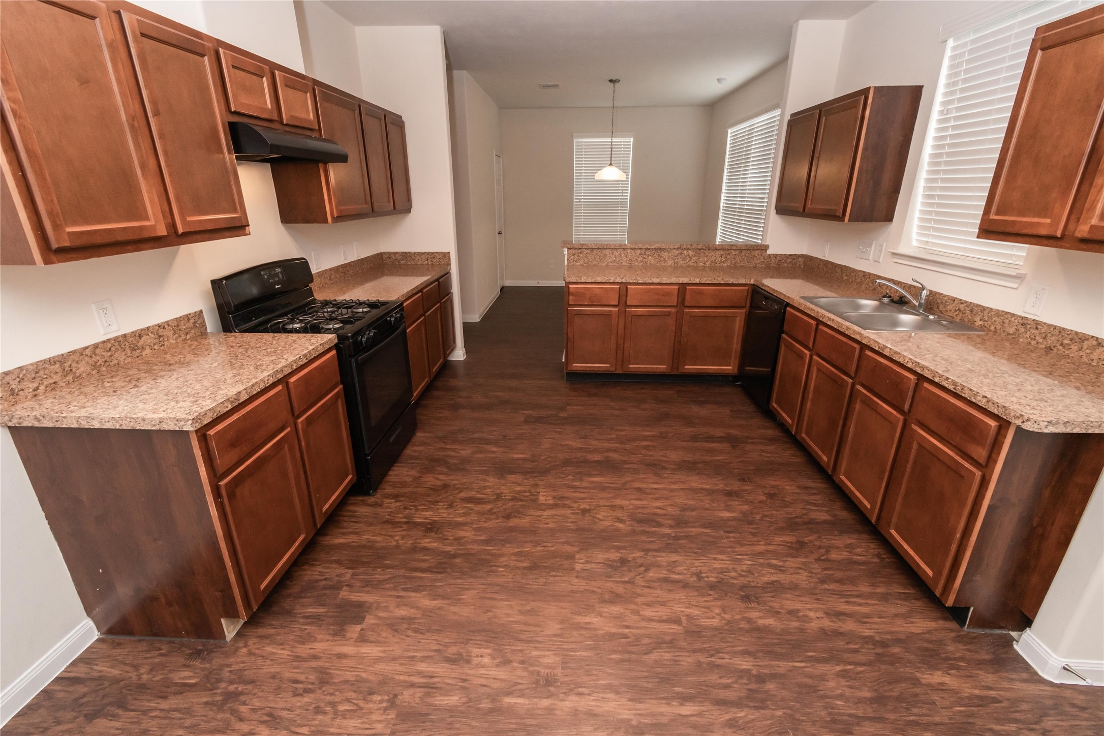 5603 Straight Way Property Photo 4