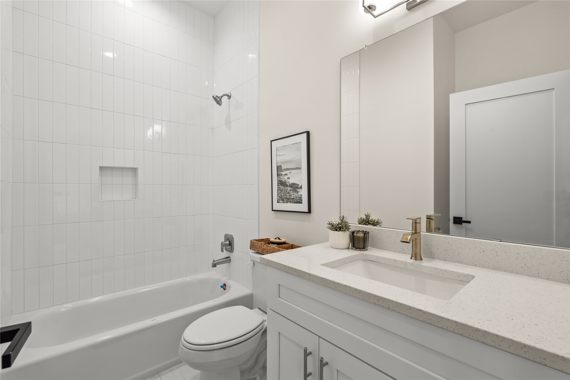 4011 Buffalo Moon Drive Property Photo 15