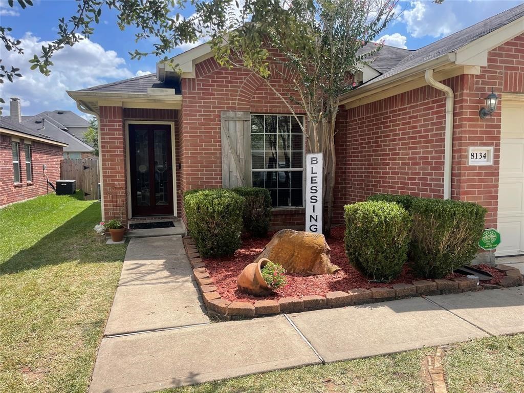 8134 Silent Deep Drive Property Photo 2