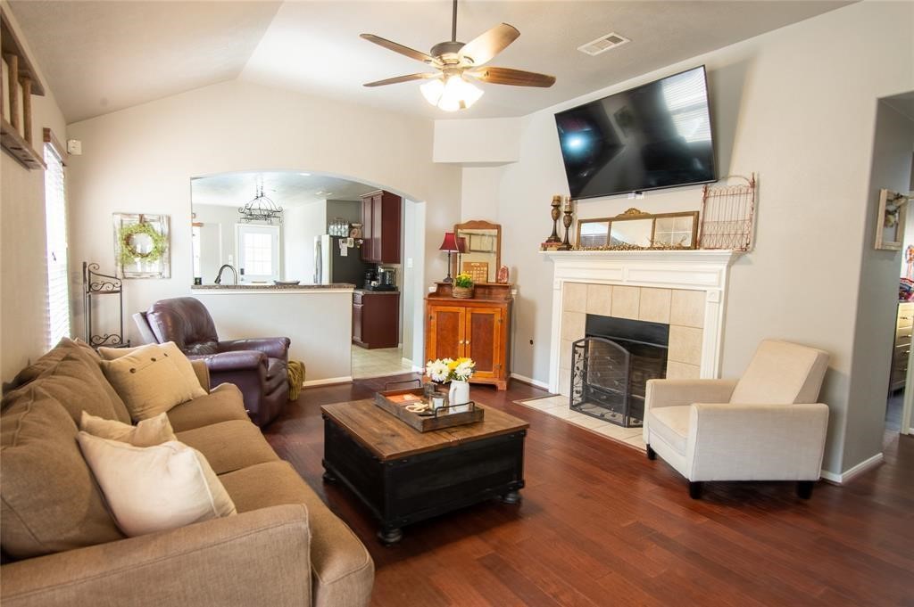8134 Silent Deep Drive Property Photo 3