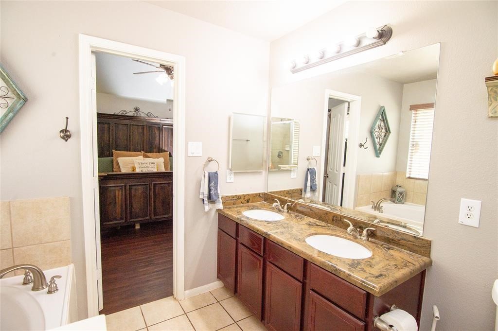 8134 Silent Deep Drive Property Photo 11