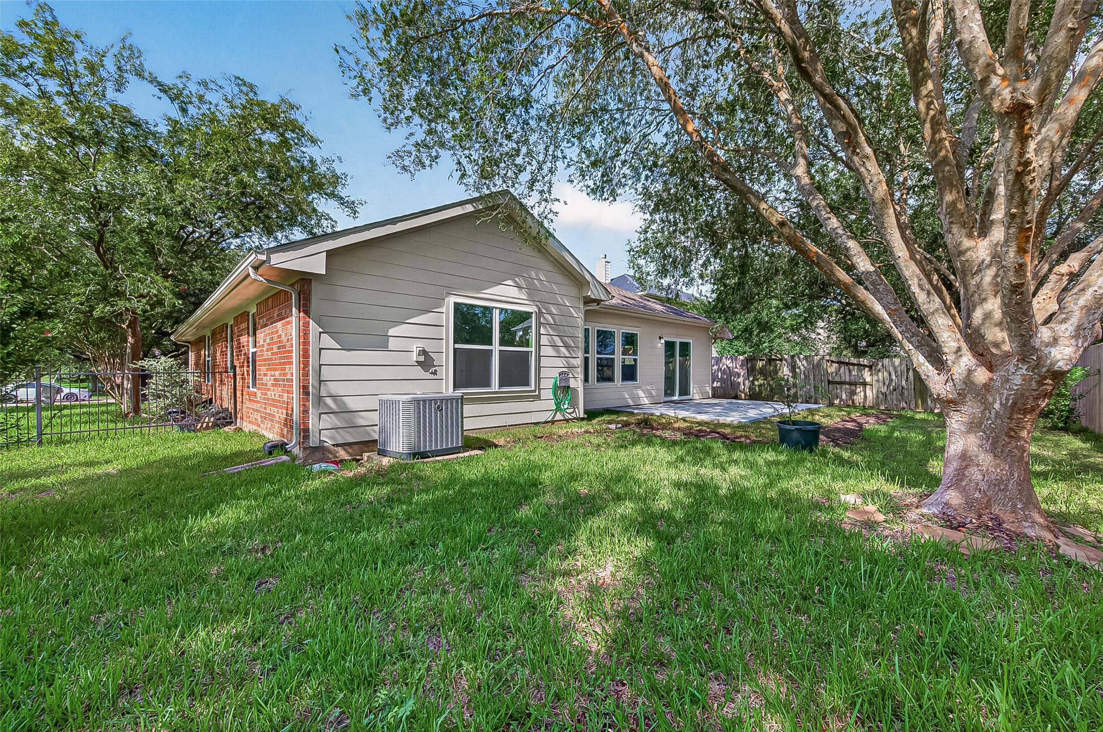5535 Gable Meadows Drive Property Photo 42