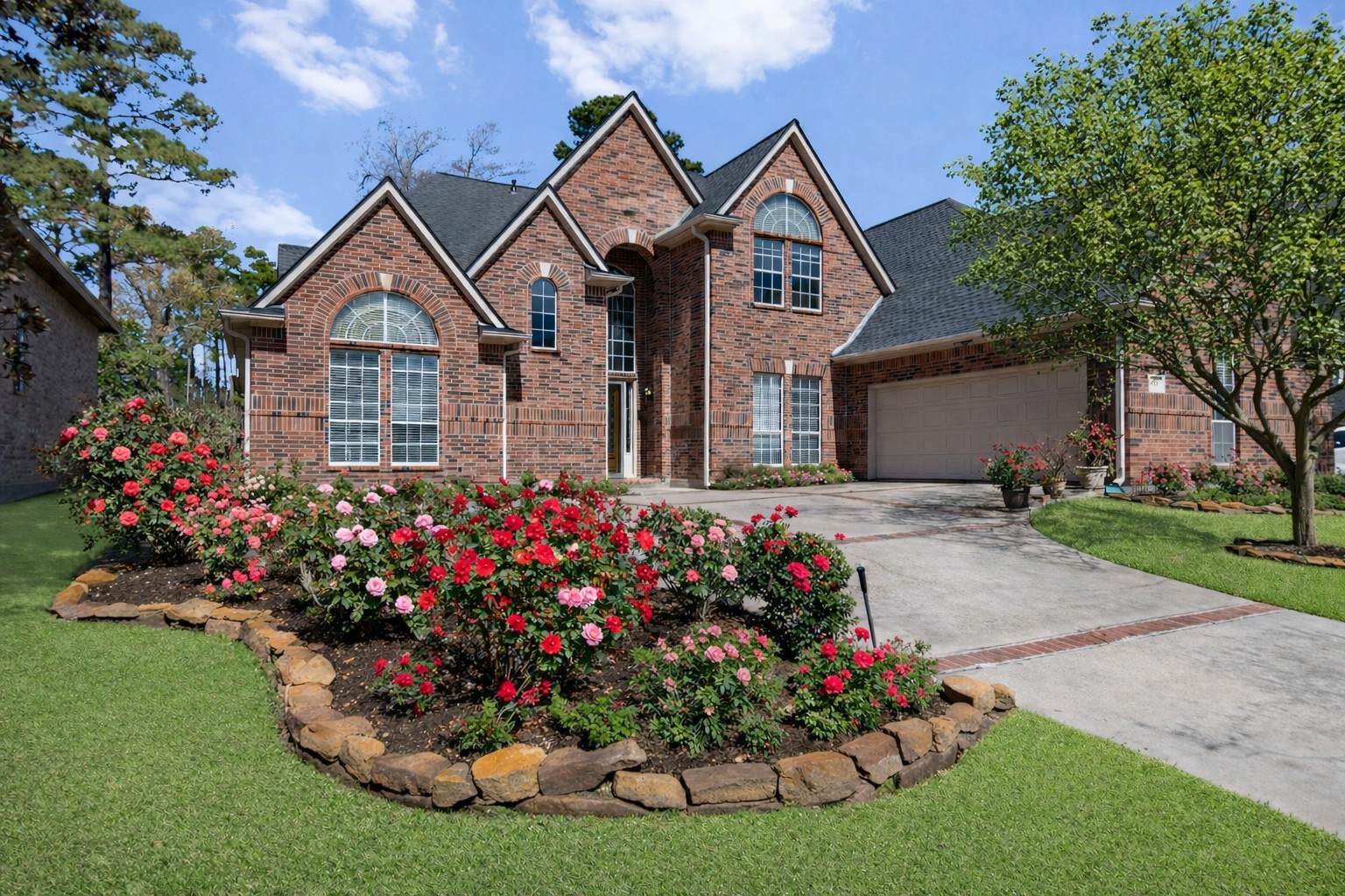 299 Wedgewood Drive Property Photo
