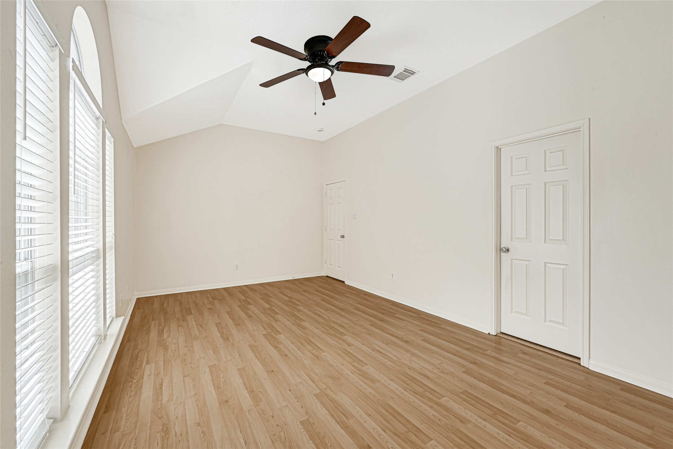 13803 Vickston Lane Property Photo 18
