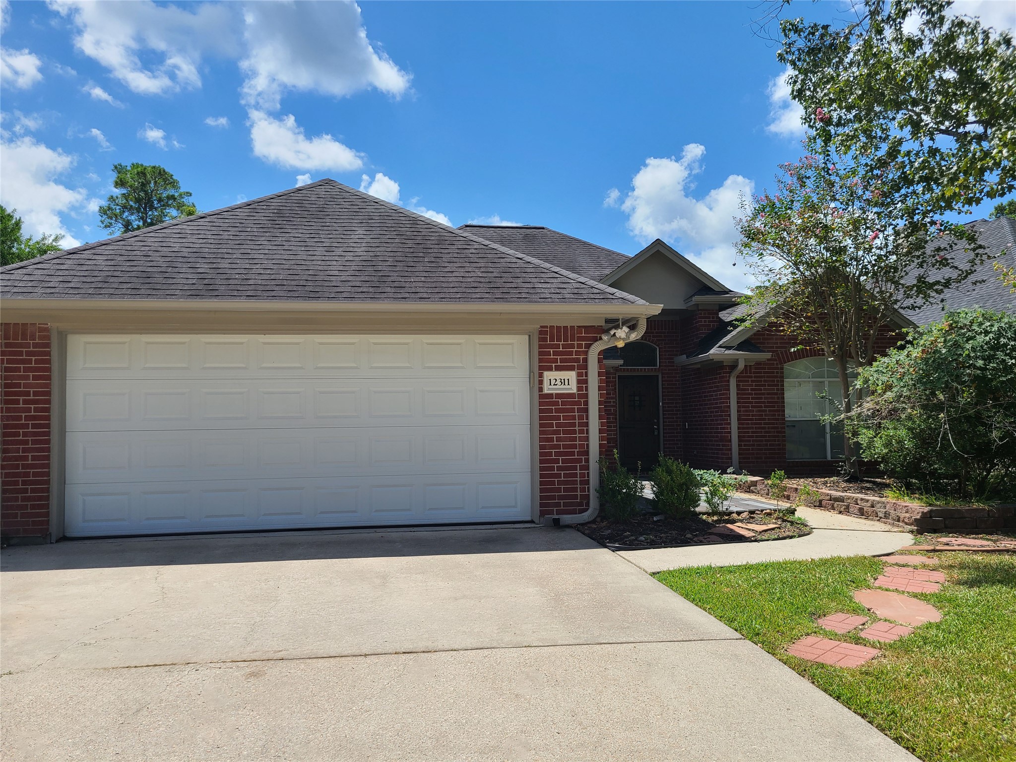 12311 Browning Drive Property Photo 2