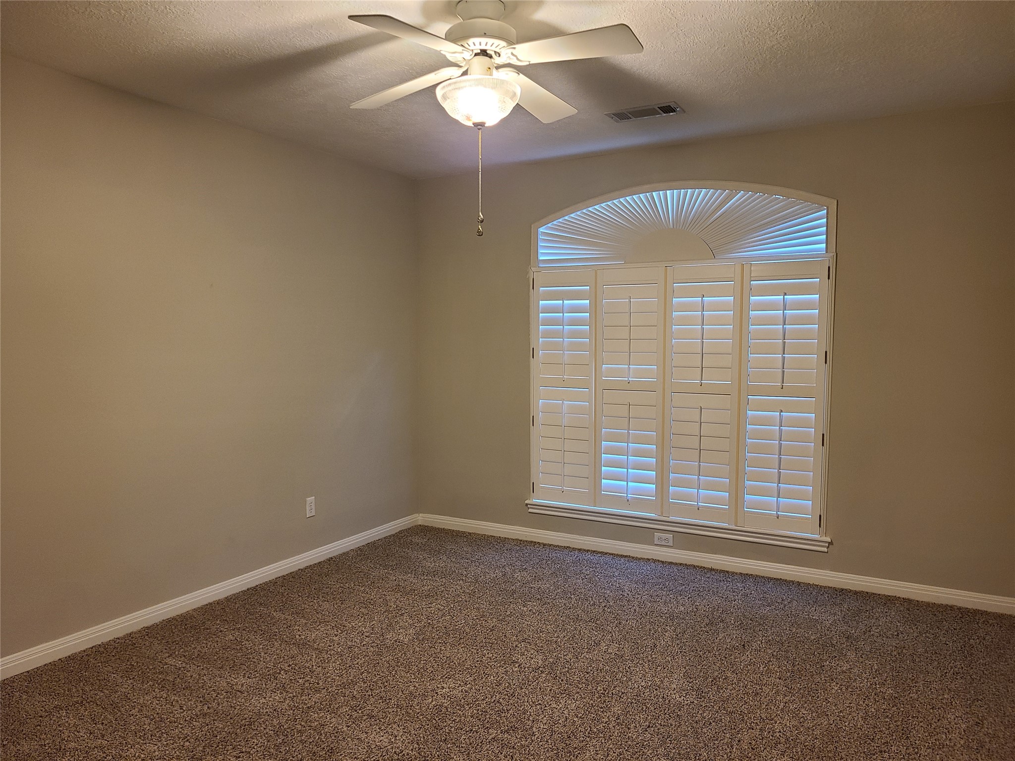 12311 Browning Drive Property Photo 14