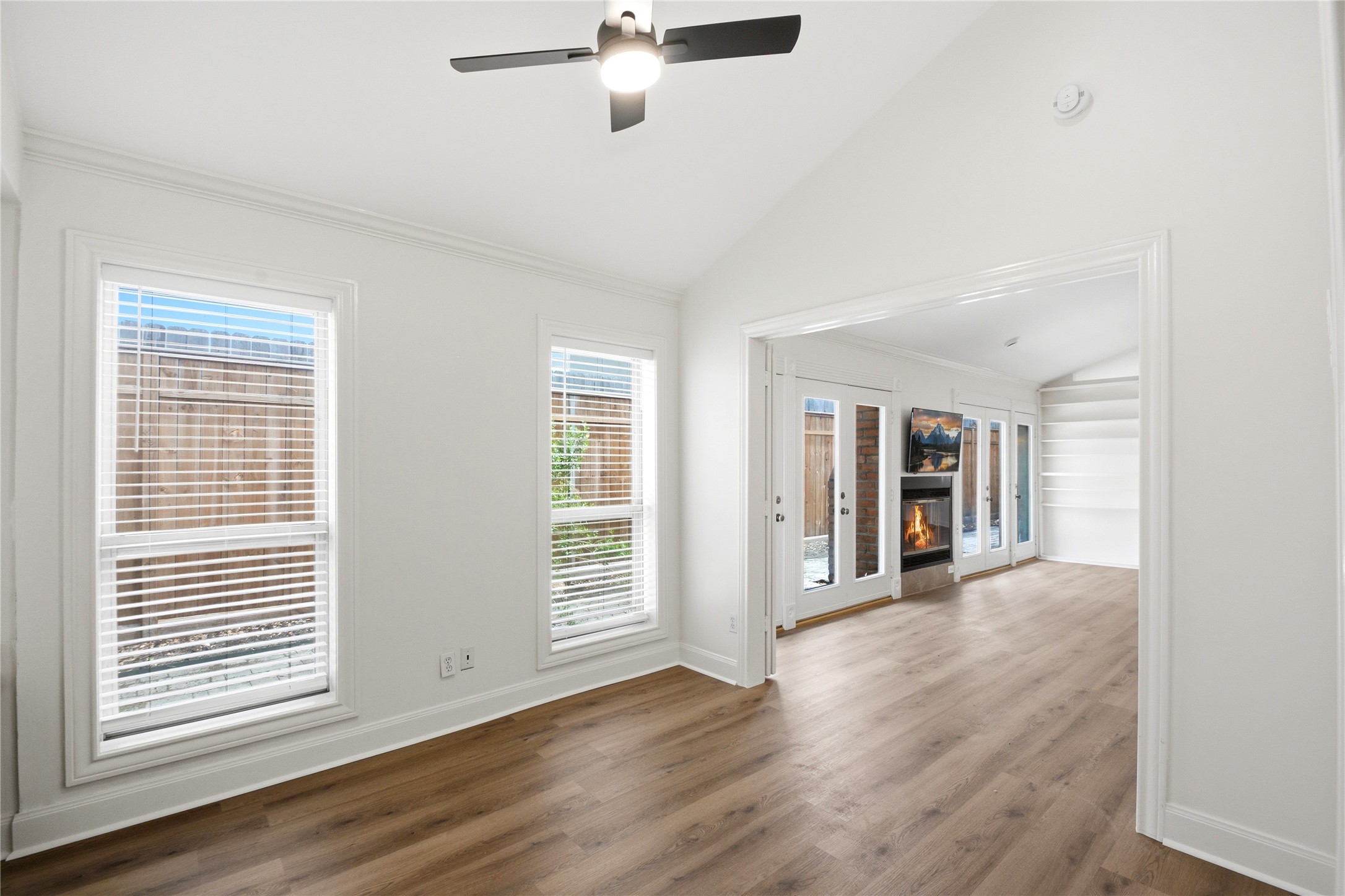 2501 Driscoll Street Property Photo 6