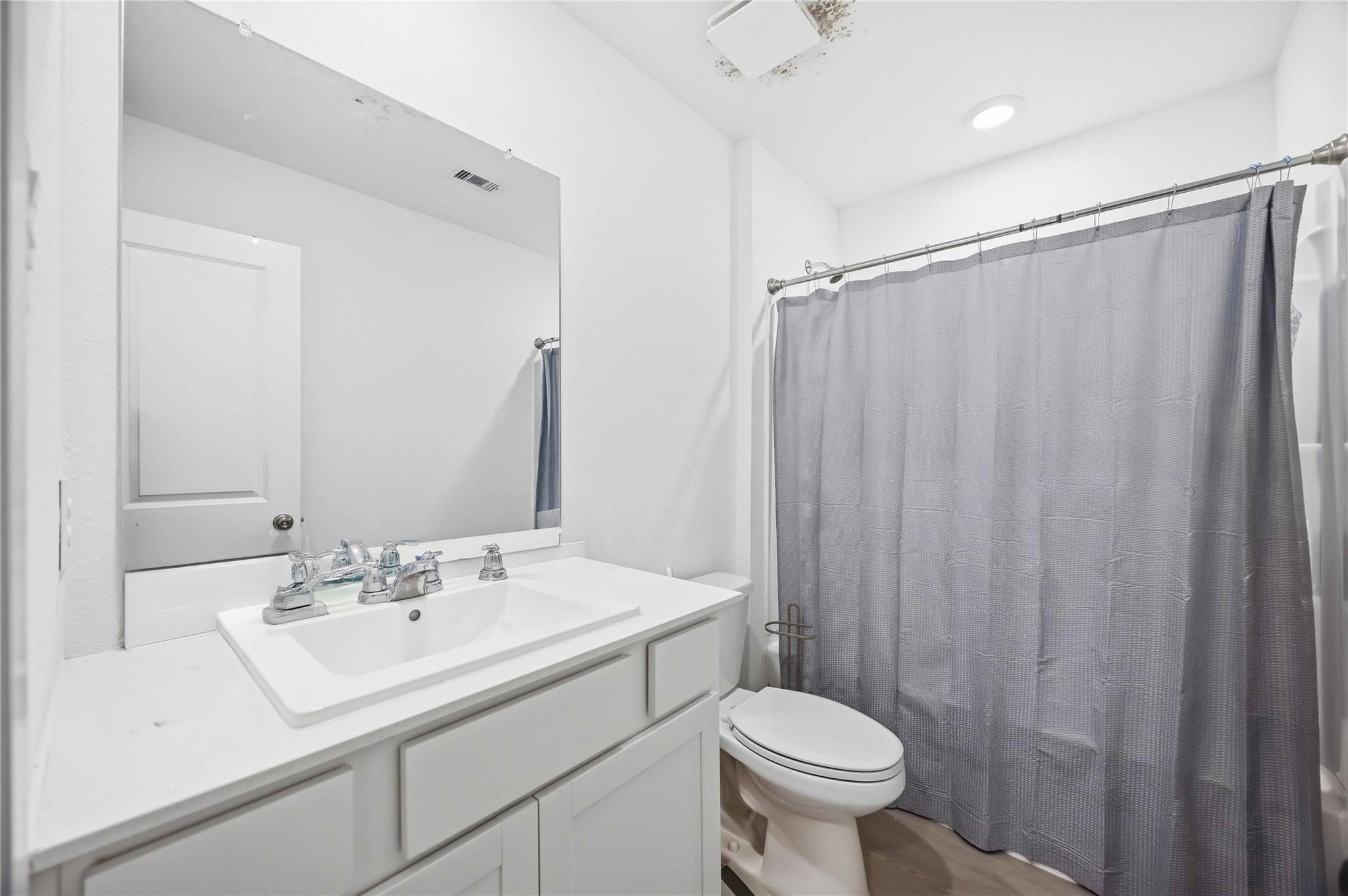 1146 Blue Stone Drive Property Photo 14