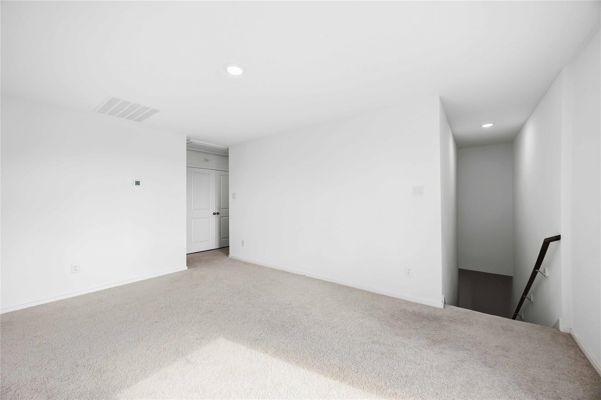 1146 Blue Stone Drive Property Photo 17