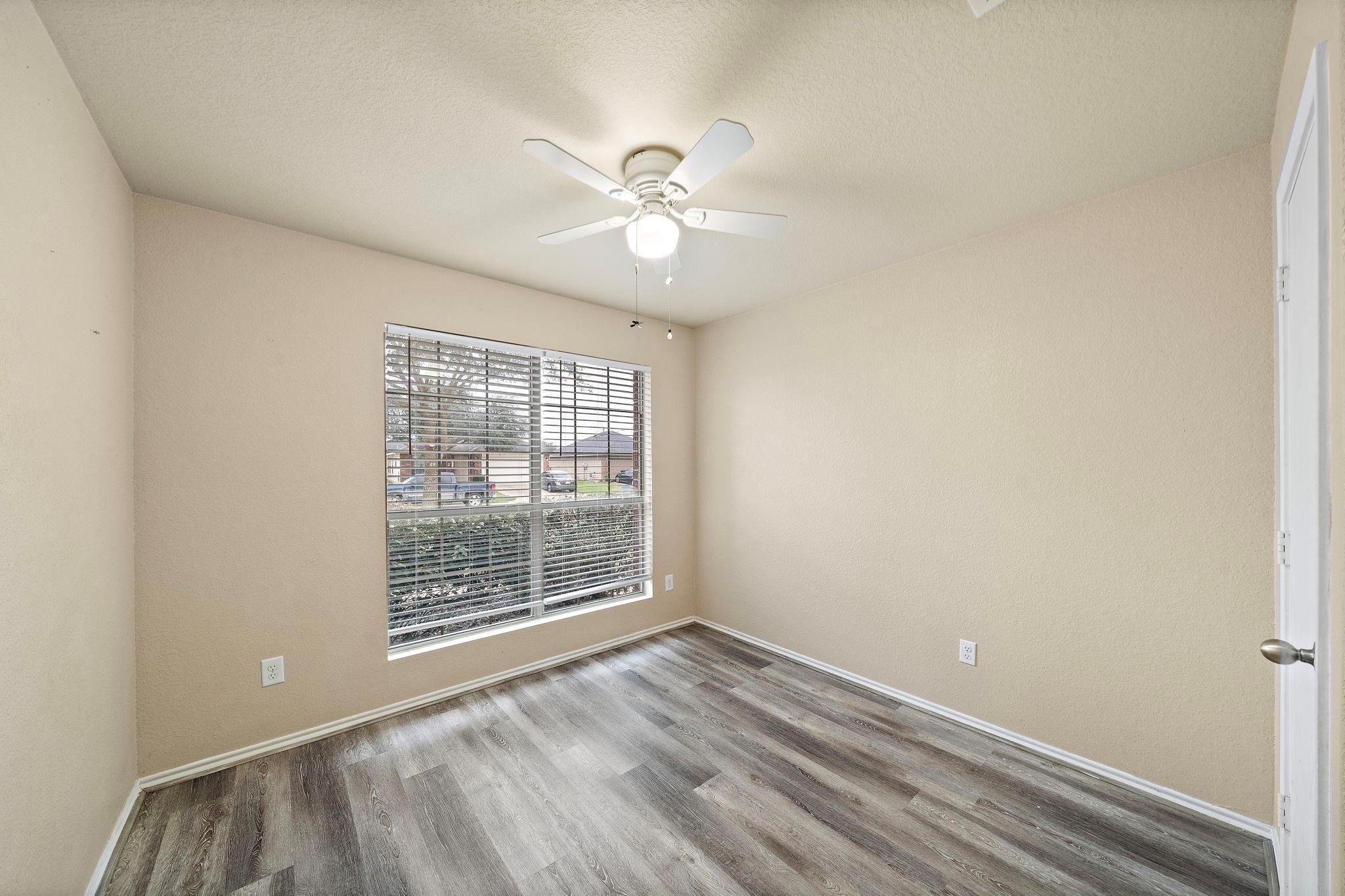 20306 Silent Vale Lane Property Photo 7