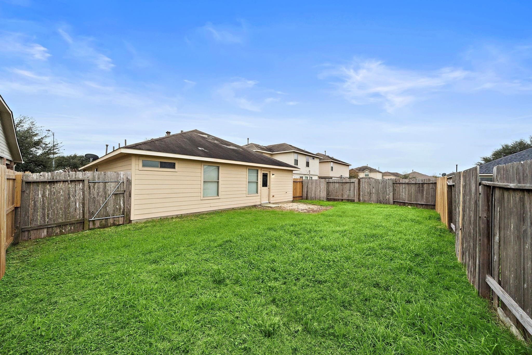 20306 Silent Vale Lane Property Photo 12