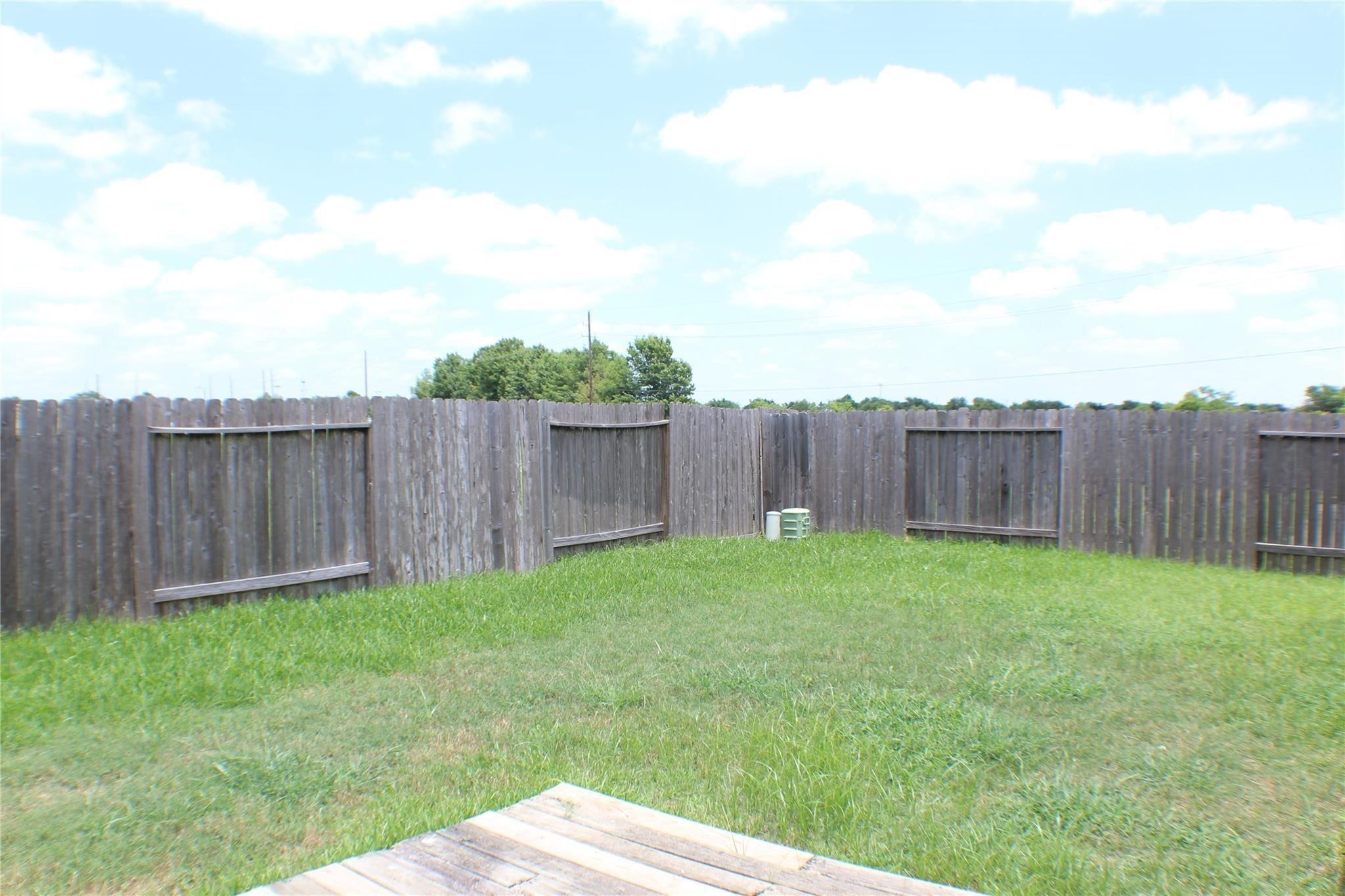 20306 Silent Vale Lane Property Photo 13