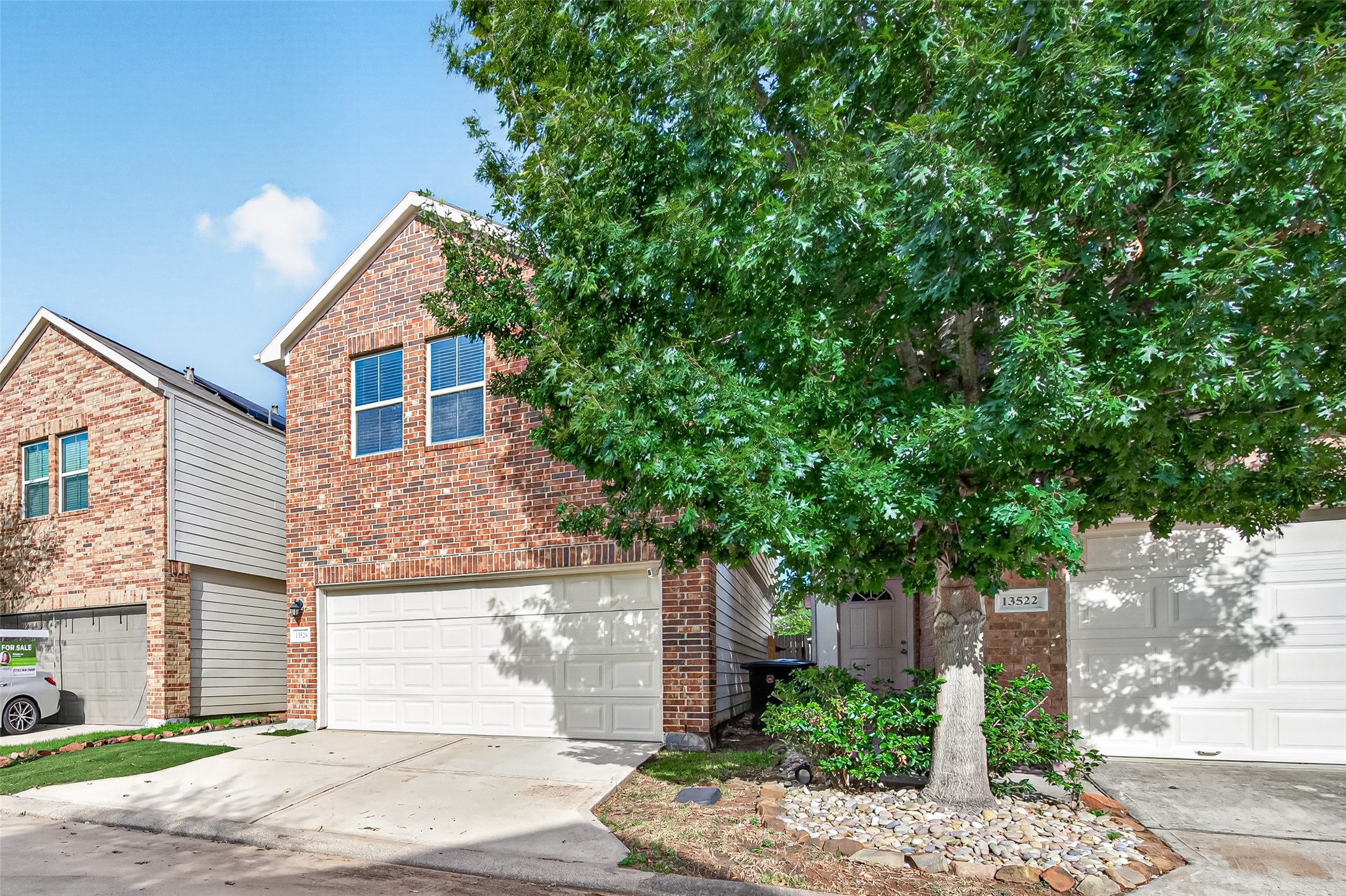 13526 Vista De Oro Street Property Photo 2