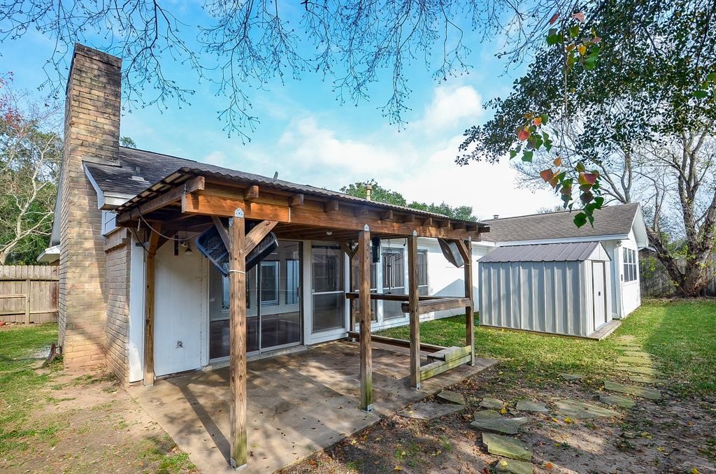 15815 Boulder Oaks Drive Property Photo 5