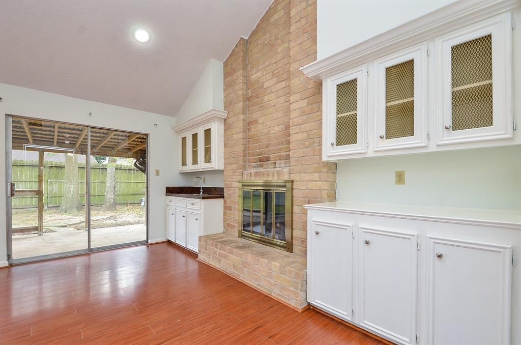 15815 Boulder Oaks Drive Property Photo 19