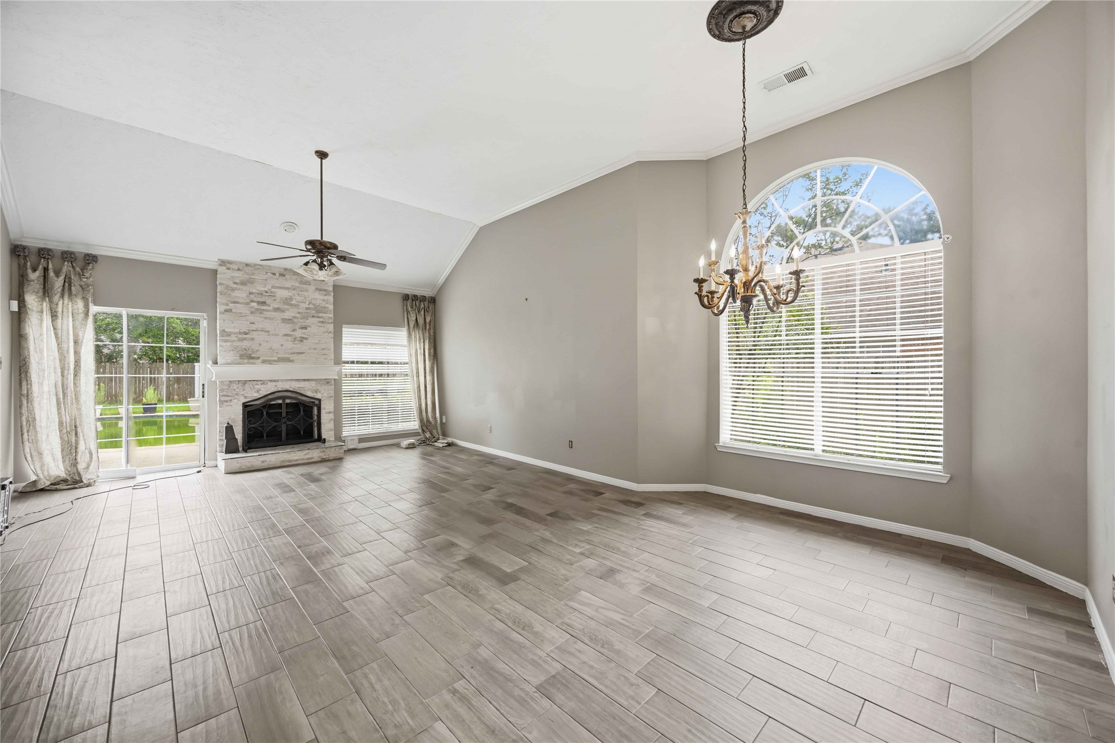 7406 Marble Glen Lane Property Photo 4