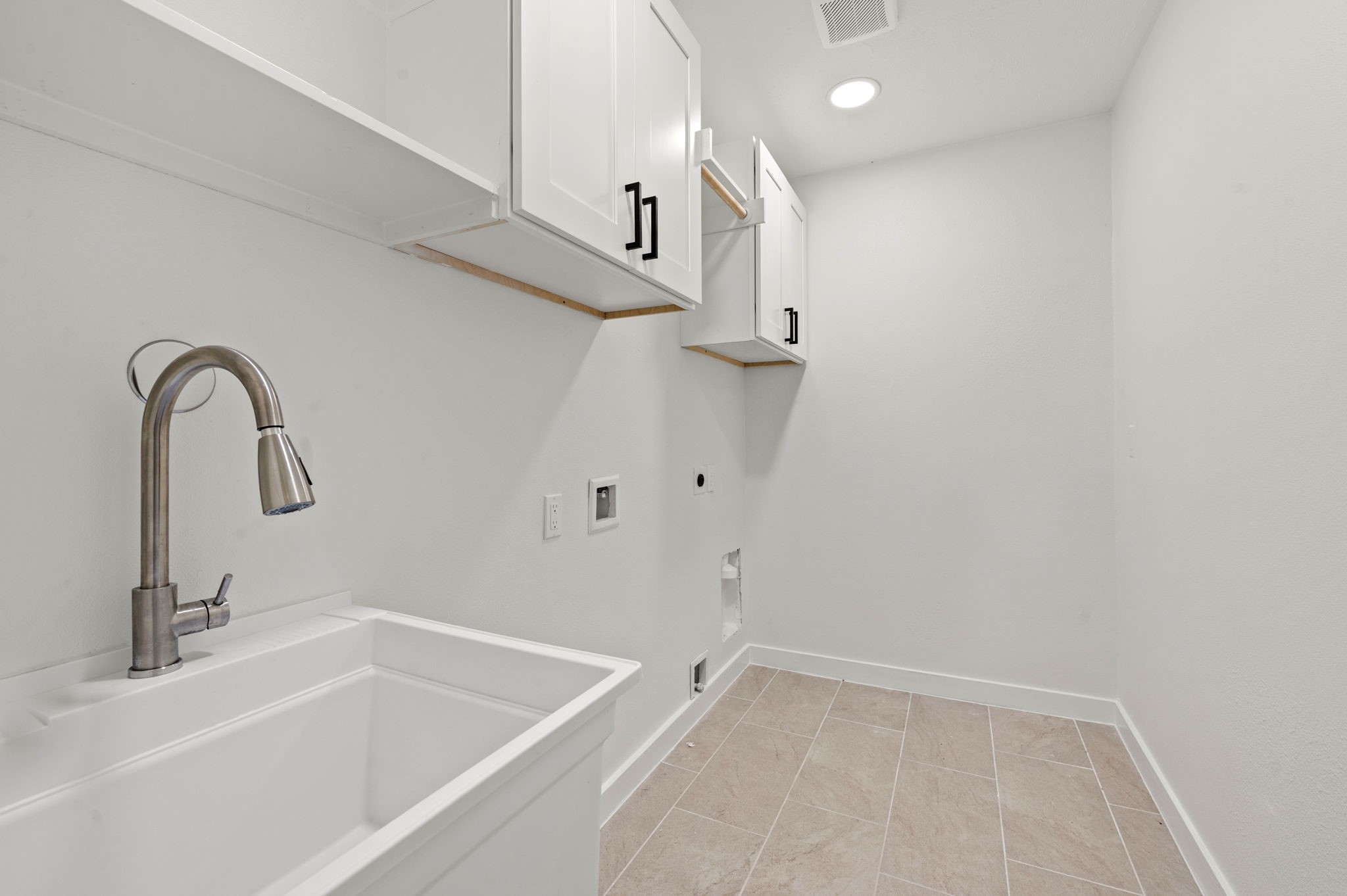 1402 Lehman Street Property Photo 23