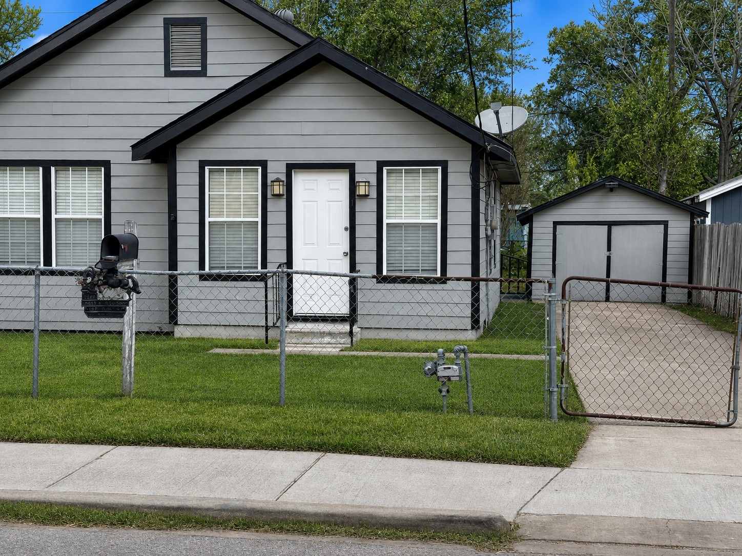 1307 11th Street