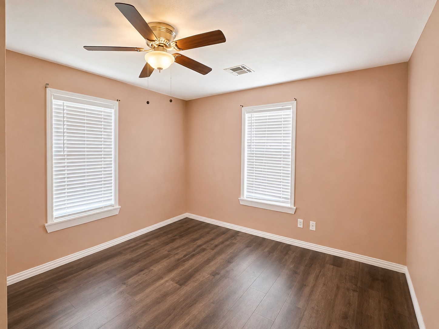 1307 11th Street Property Photo 10