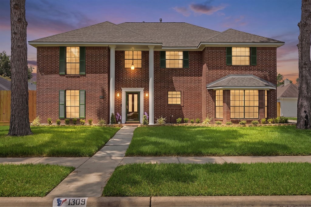 1309 Rachel Court Property Photo 1