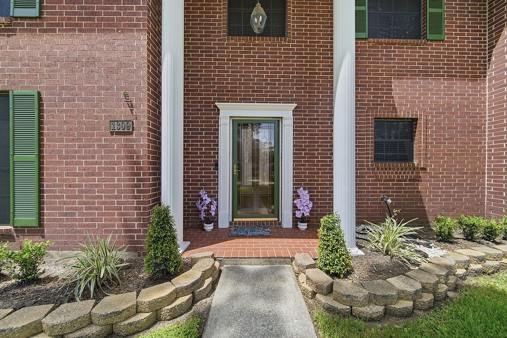 1309 Rachel Court Property Photo 6