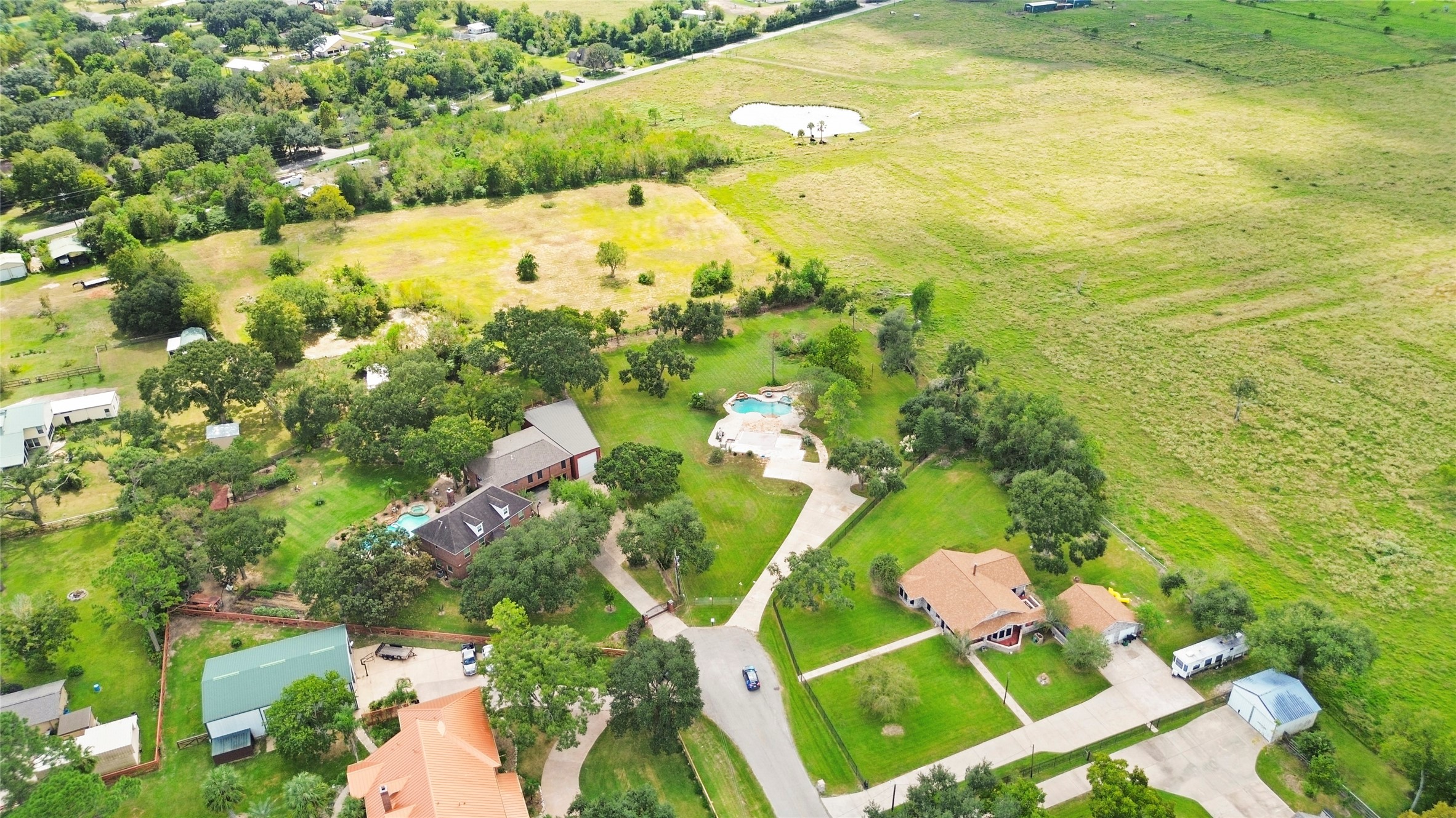 4003 Country Trails Street Property Photo 12
