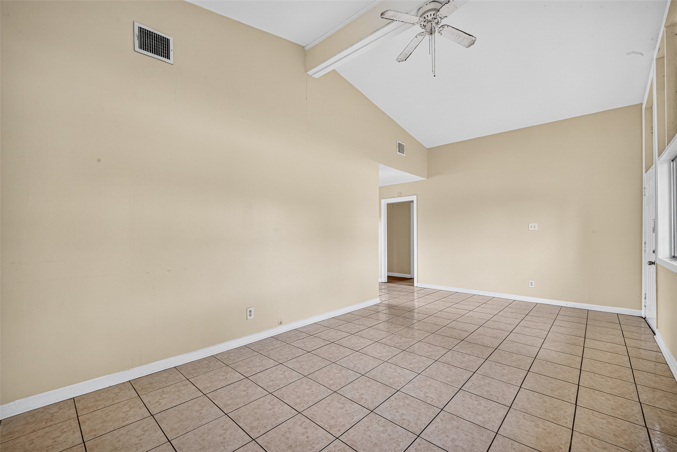 1307 Camden Road Property Photo 12