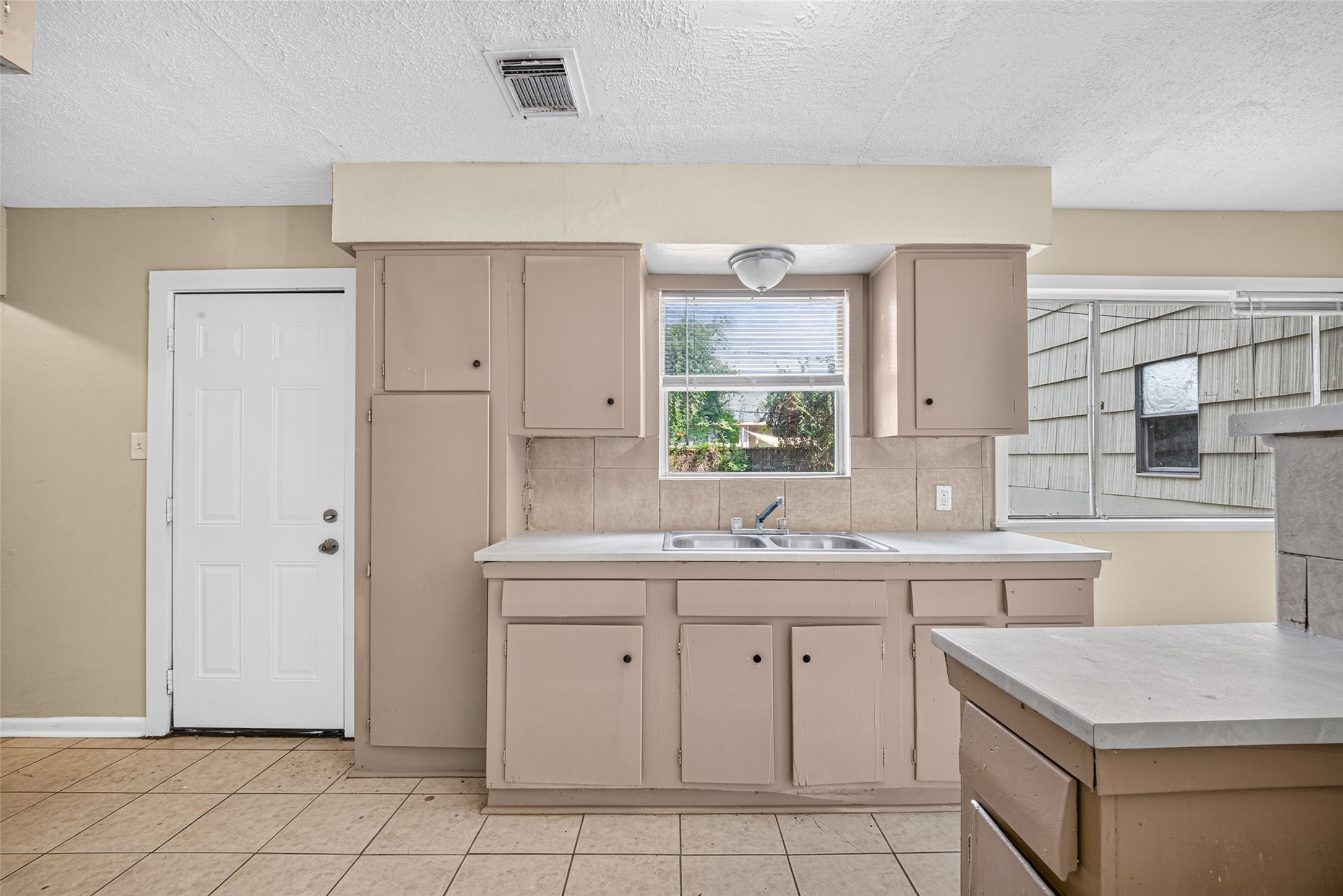 1307 Camden Road Property Photo 21